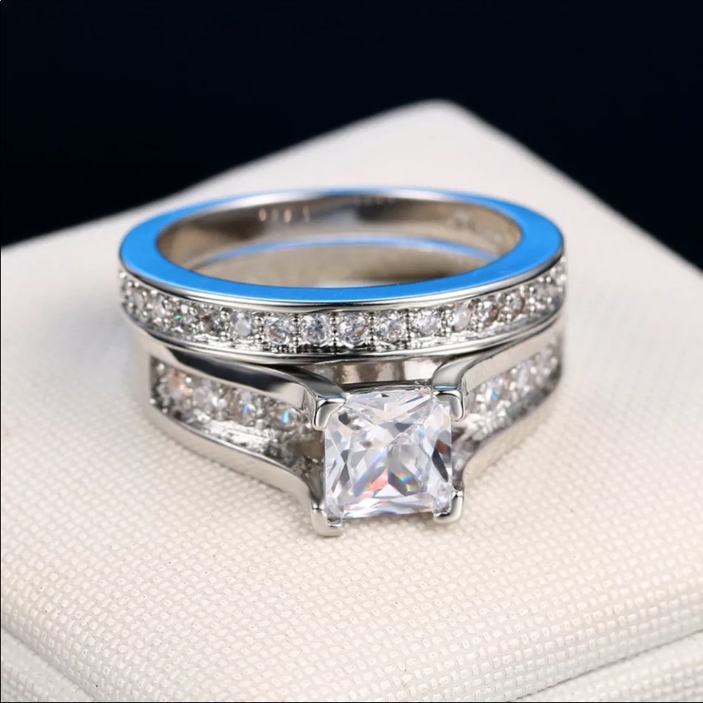 New Women’s 2pc Set 925 Silver Diamond Ring - Picture 4 of 4